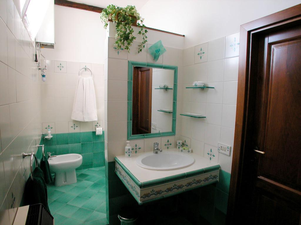 Agriturismo Istrice Innamorato Campello sul Clitunno Phòng bức ảnh
