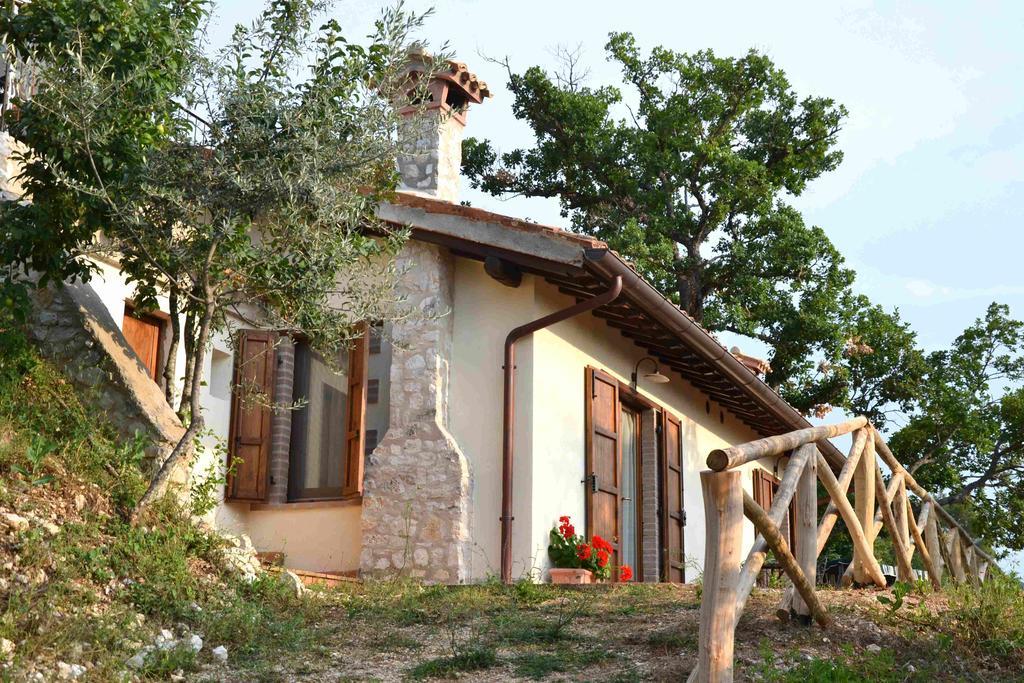 Agriturismo Istrice Innamorato Campello sul Clitunno Phòng bức ảnh