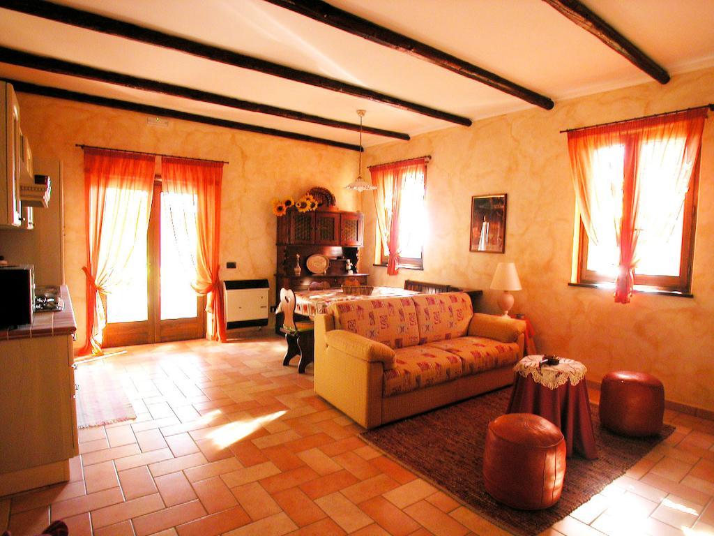 Agriturismo Istrice Innamorato Campello sul Clitunno Phòng bức ảnh